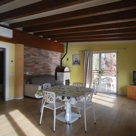 Andrea Olga House Apartamento