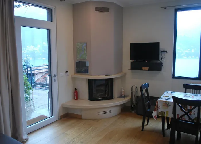 Andrea Olga House Daire Laglio