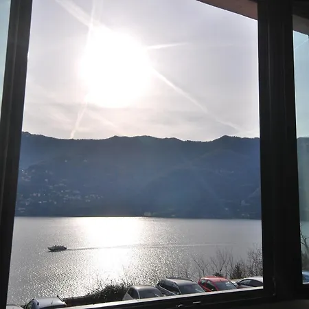 Andrea Olga House Lägenhet Laglio